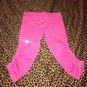 Lululemon EBB TO FLOW CROP BOTTOMS